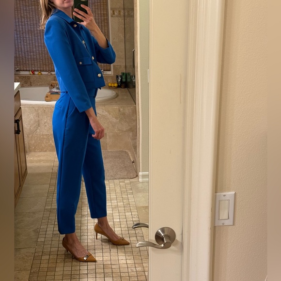 Zara Royal Blue Blazer with Gold and Pearl Buttons - Picture 4 of 7